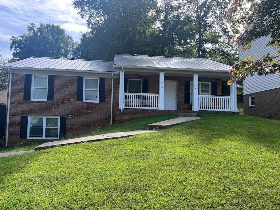 Cozy Danville Retreat Exterior photo